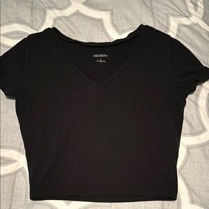 Wild Fable Black Crop Top with Crew Neck Short Sleeves
